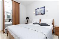 Room S3, for 2 persons