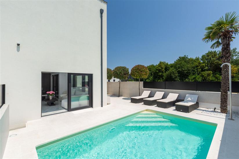 Vila Verana mit Pool