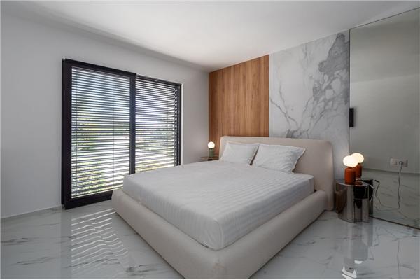 Hiša K1, na 8 osebe