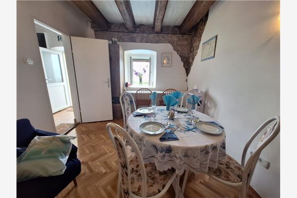 Apartment A1, for 5 persons