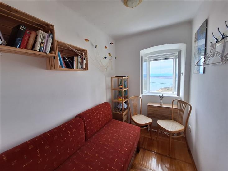 Apartment A1, for 5 persons