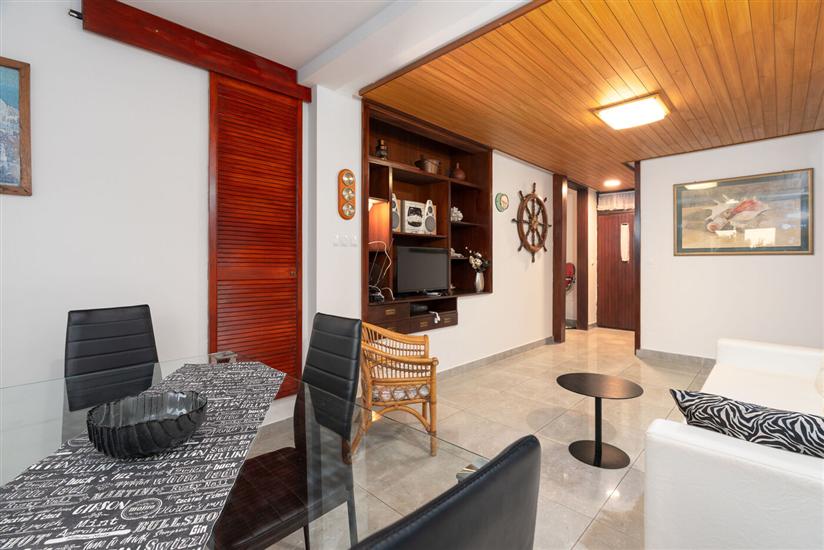 Apartman A1, na 5 osebe