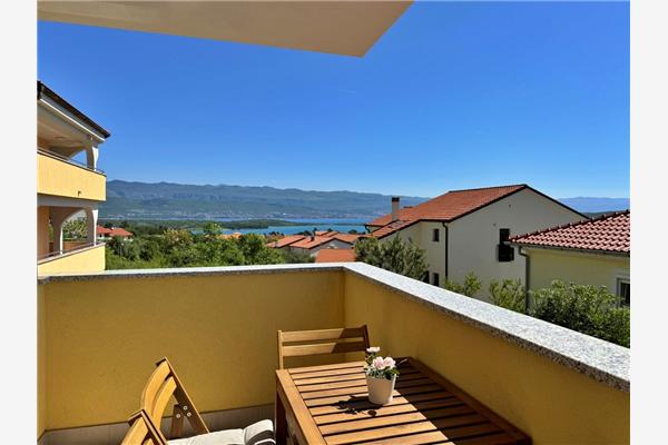 Apartman A4, na 6 osebe