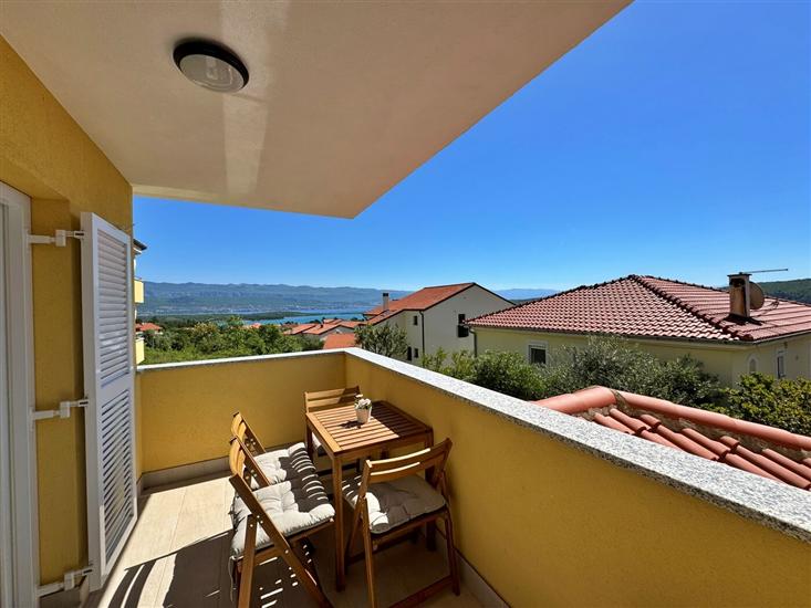 Apartman A4, na 6 osebe