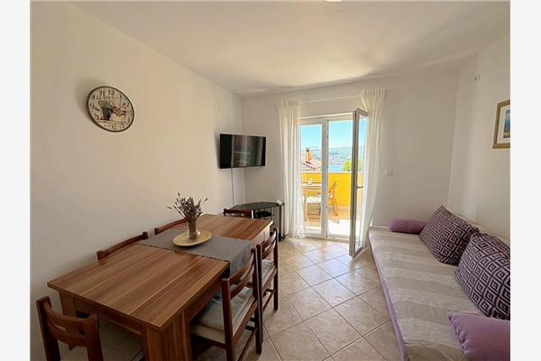 Apartman A4, na 6 osebe