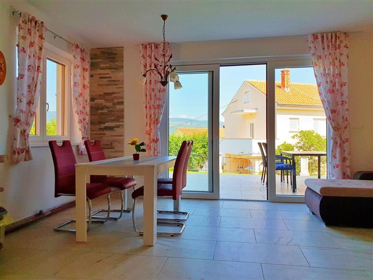 Apartment A1, for 4 persons