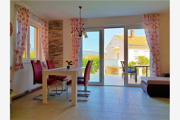 Apartment A1, for 4 persons