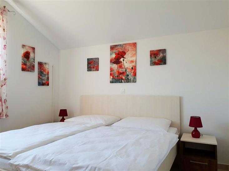 Apartment A2, for 4 persons