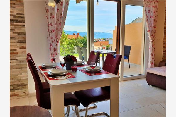 Apartment A4, for 4 persons