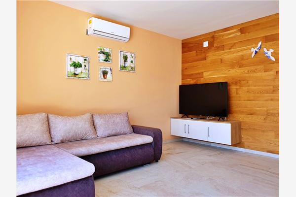 Apartment A4, for 4 persons