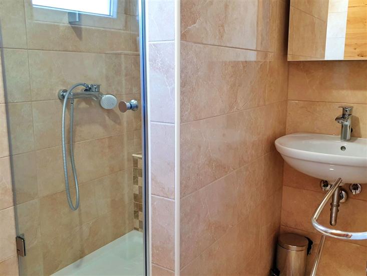 Apartment A4, for 4 persons