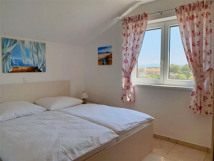 Apartment A5, for 4 persons