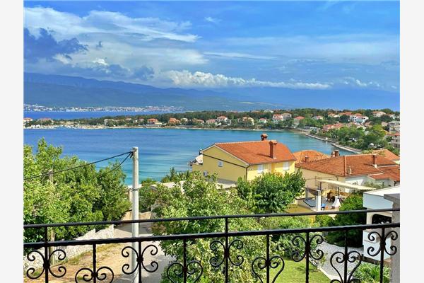 Apartment A5, for 4 persons