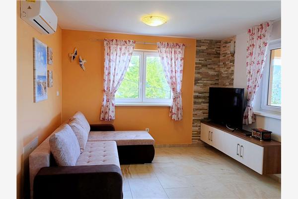 Apartment A5, for 4 persons