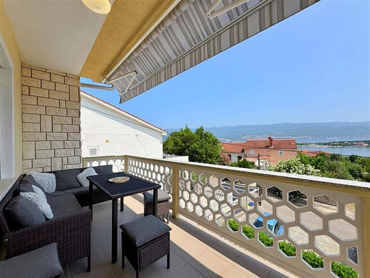 Apartment A1, for 6 persons