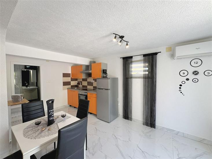 Apartman A2, na 3 osebe