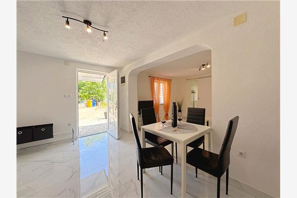 Apartman A2, na 3 osebe