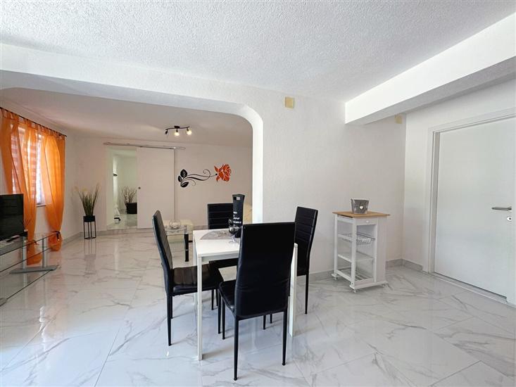 Apartman A2, na 3 osebe