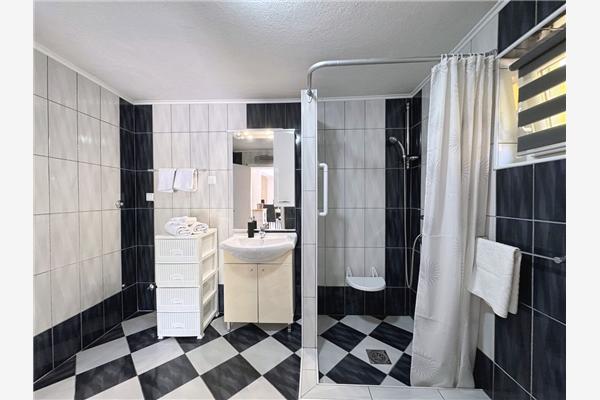 Apartman A2, na 3 osebe