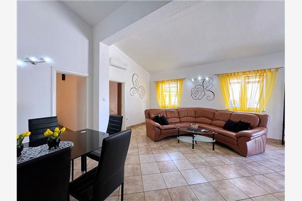 Apartman A3, na 5 osebe