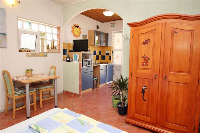 Apartment A1, for 2 persons