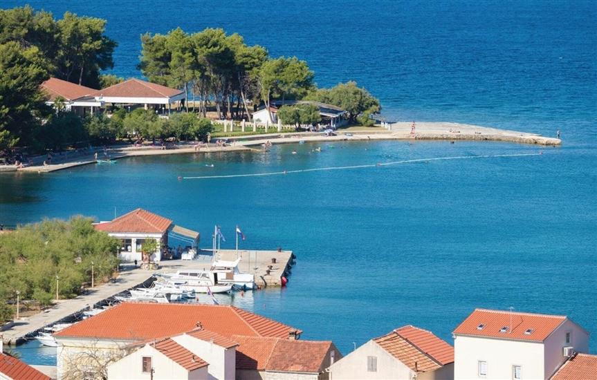 Hiša Veli Iž oldtown