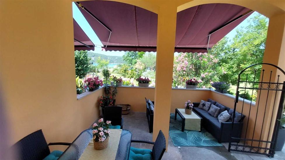 Apartment Near the sea