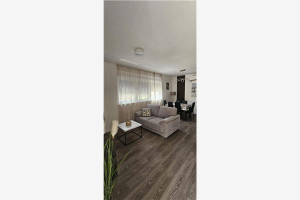 Apartman A1, na 5 osebe
