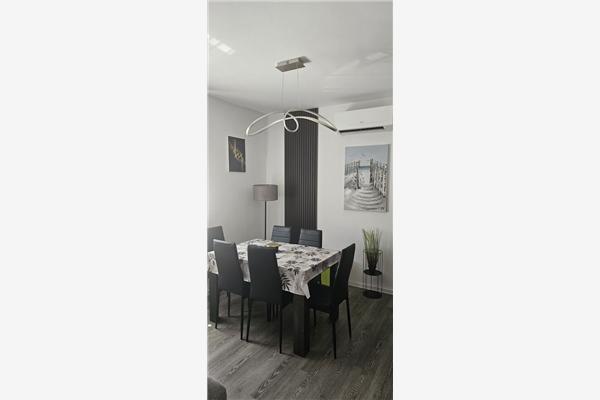 Apartman A1, na 5 osebe