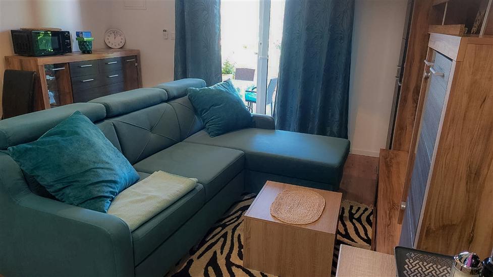 Apartment A1, for 3 persons
