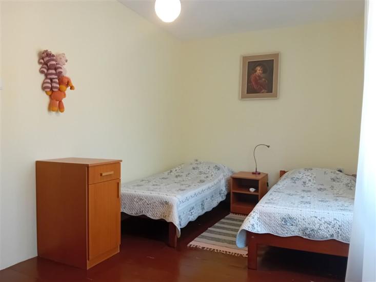 Hiša K1, na 6 osebe