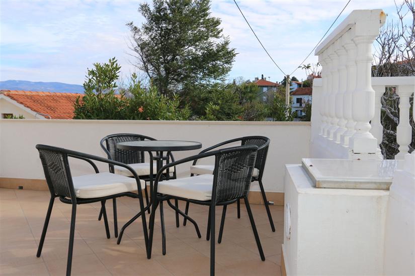 Apartment A1, for 8 persons