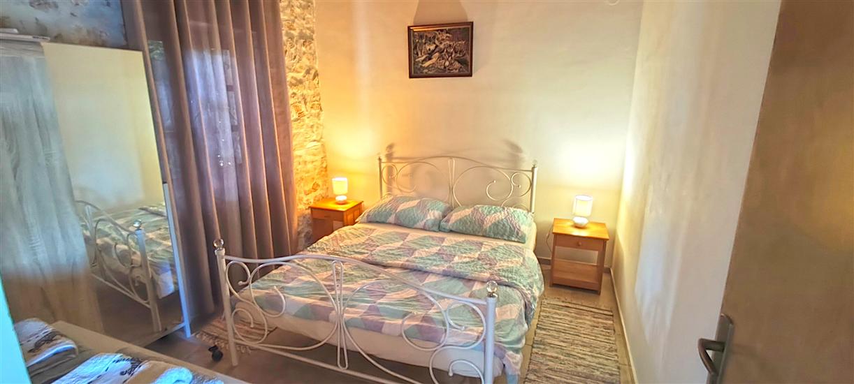 Hiša K1, na 8 osebe