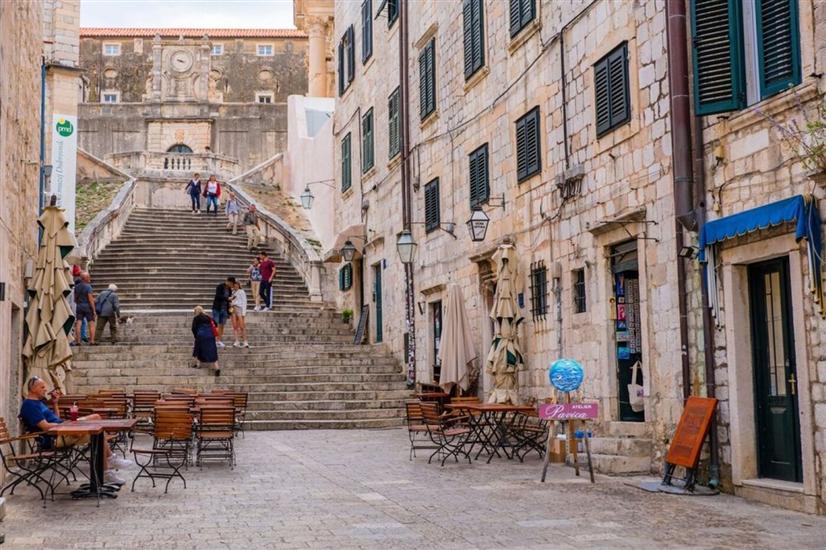 Apartment Historic City Center