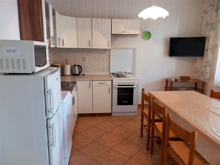 Apartment A1, for 6 persons