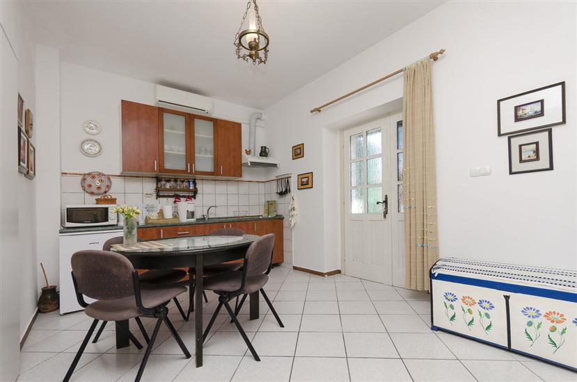 Apartman A1, na 4 osebe