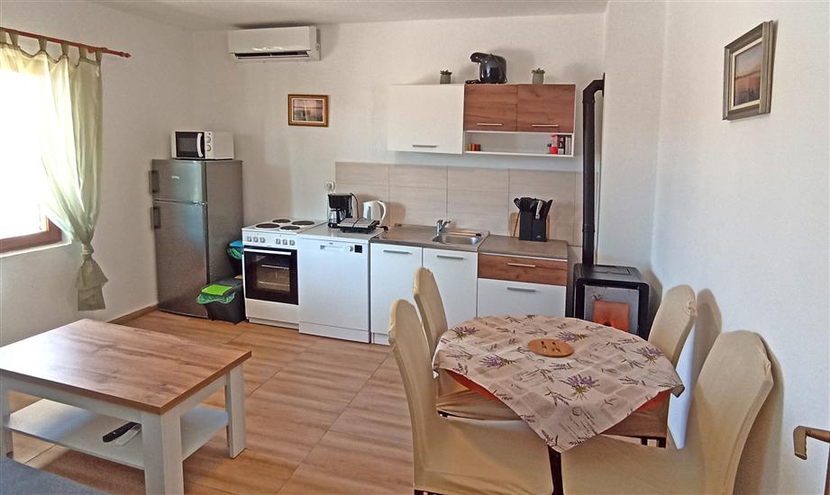 Hiša K1, na 6 osebe