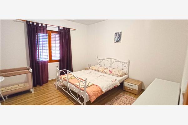 Hiša K1, na 6 osebe