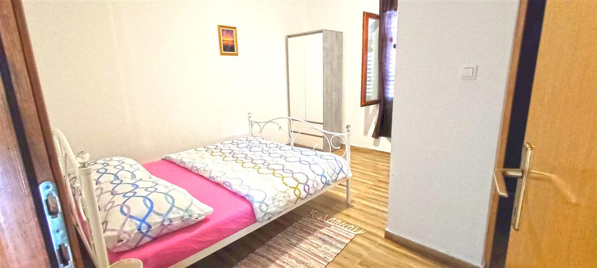 Hiša K1, na 6 osebe