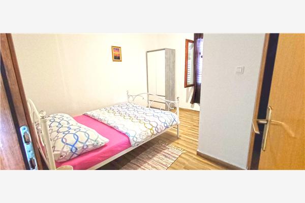 Hiša K1, na 6 osebe