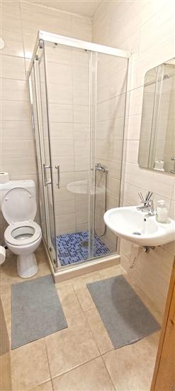 Hiša K1, na 6 osebe