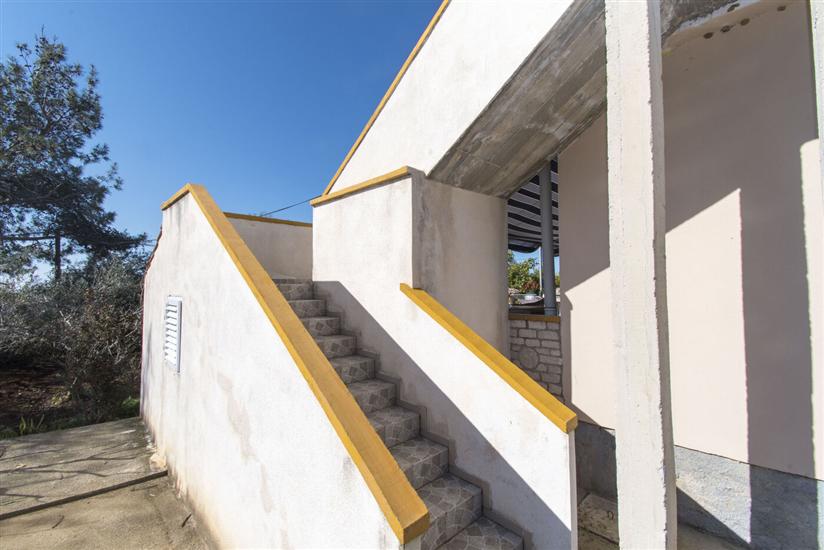 Apartment A2, for 3 persons