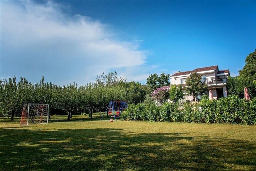 Villa Flower garden with pool