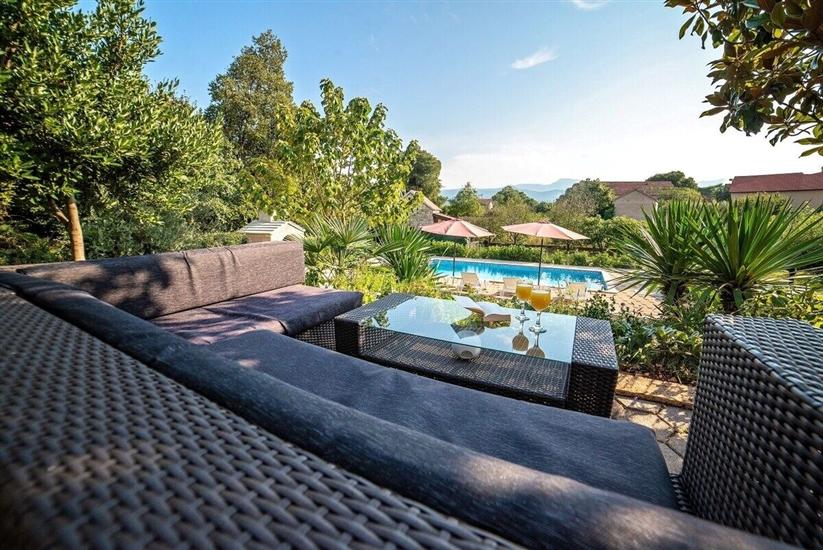 Villa Flower garden with pool