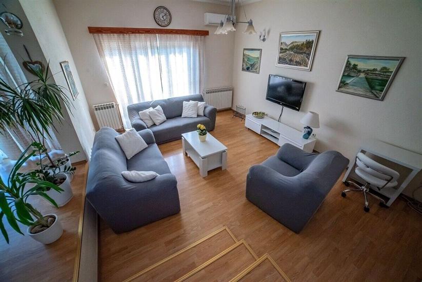 House K1, for 8 persons