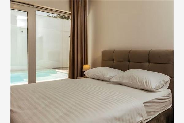 House K1, for 10 persons