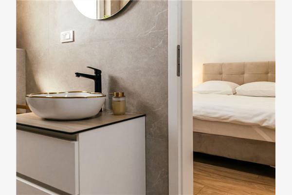 House K1, for 10 persons