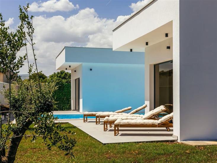 Villa Aura with heated pool