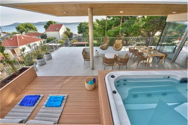 Apartment A1, for 6 persons