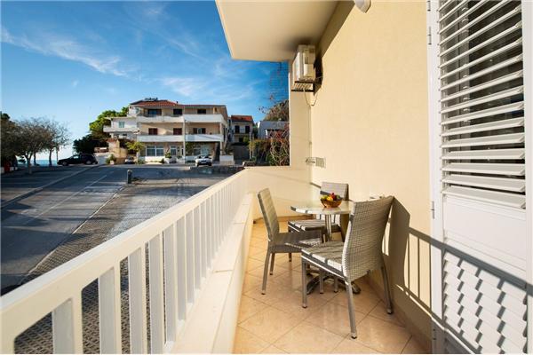 Apartment A1, for 3 persons